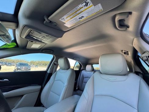 Used 2020 Cadillac XT4 Luxury image 27