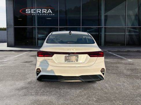 Certified 2023 Kia Forte LXS image 4