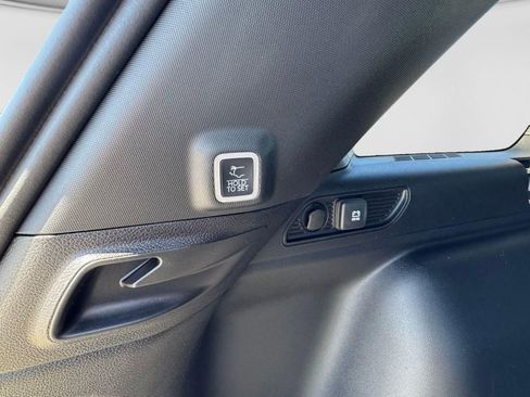 New 2025 Jeep Grand Cherokee Altitude AWD/4WD image 6