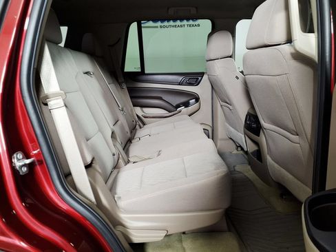 Used 2016 Chevrolet Tahoe LS w/ Enhanced Driver Alert Package RWD image 12