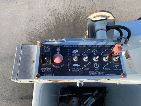 Used 2017 Ford E-350 and Econoline 350 Super Duty image 47