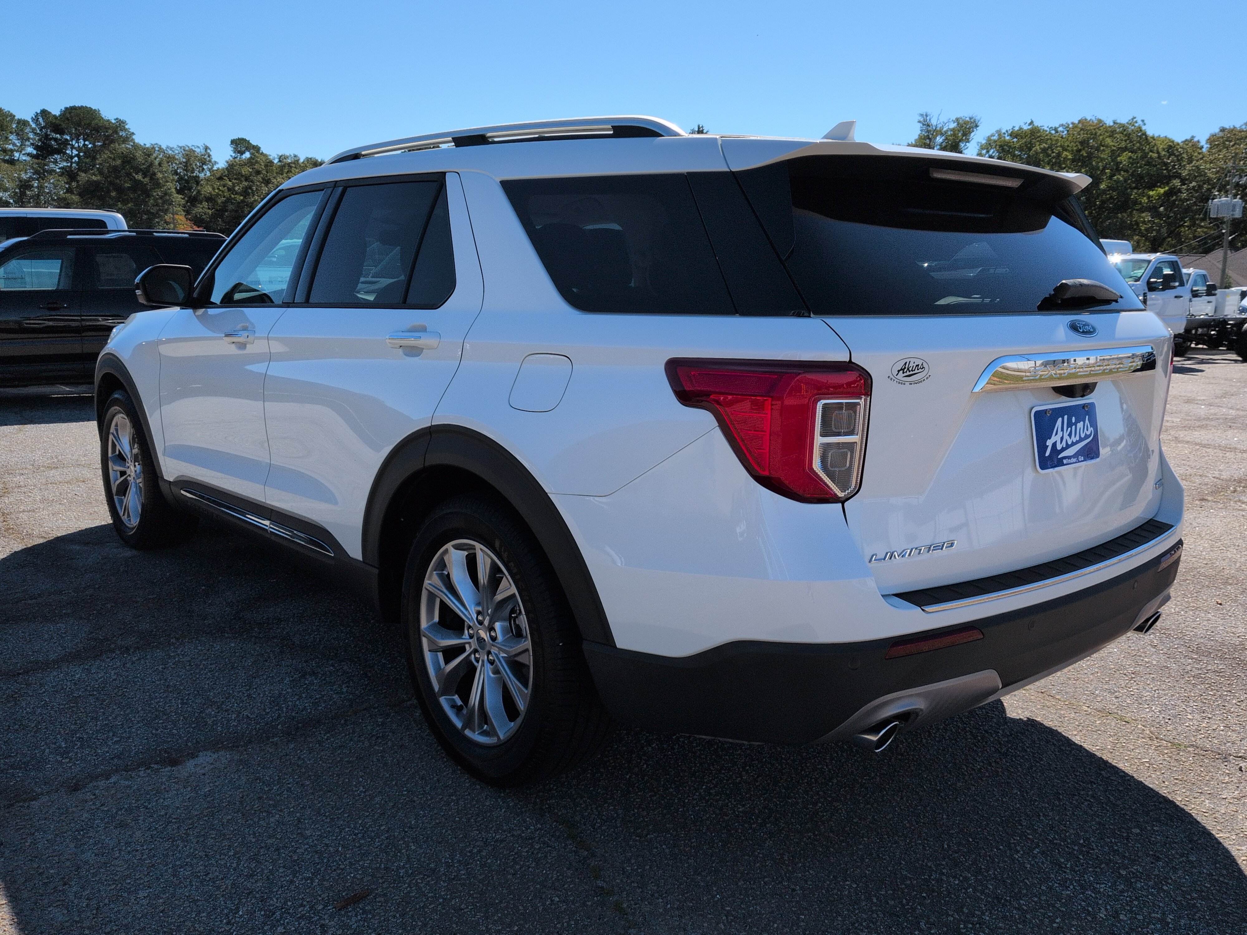 Used 2020 Ford Explorer Limited RWD image 5
