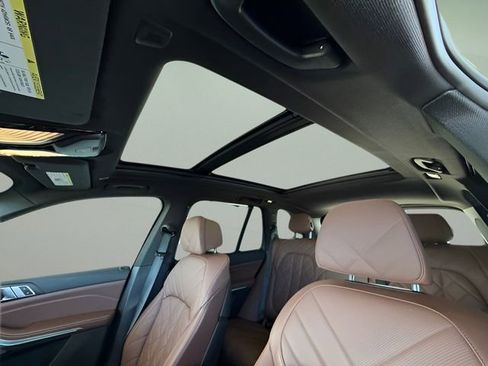 Certified 2023 BMW X5 sDrive40i w/ Executive Package image 35