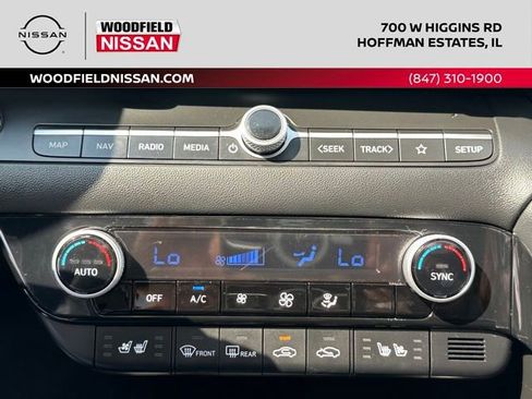 Used 2023 Hyundai Elantra Limited w/ Cargo Package FWD image 38