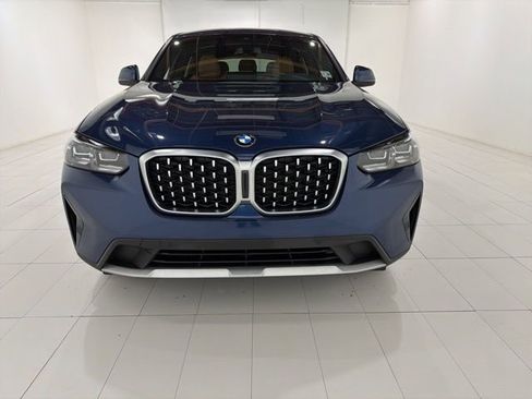 Certified 2023 BMW X4 xDrive30i w/ Convenience Package image 8
