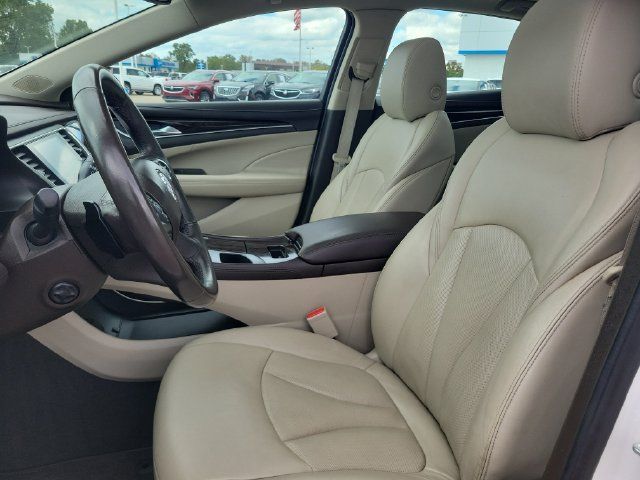 Used 2017 Buick LaCrosse Essence w/ Sun and Shade Package FWD image 5