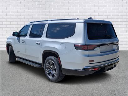 Used 2024 Jeep Wagoneer L Series II w/ Flexible Seating Group