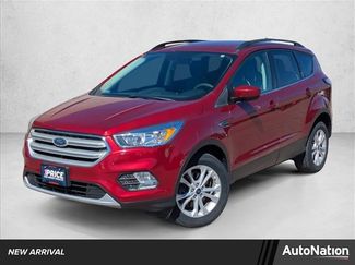Used 2018 Ford Escape SE video 1