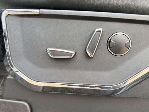 Used 2023 Ford F150 Lightning Lariat w/ Equipment Group 511A High image 13