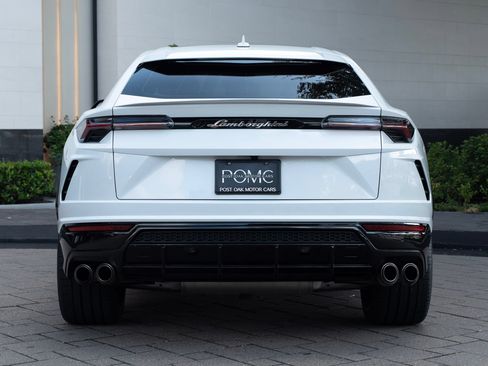 Used 2021 Lamborghini Urus AWD/4WD image 13