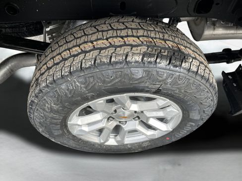 New 2026 Chevrolet Silverado 1500 LT image 25