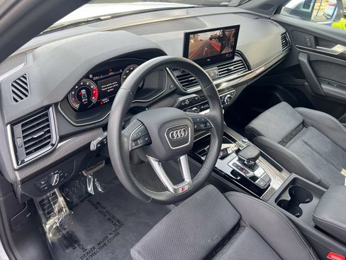 Used 2024 Audi SQ5 Premium Plus AWD/4WD image 13