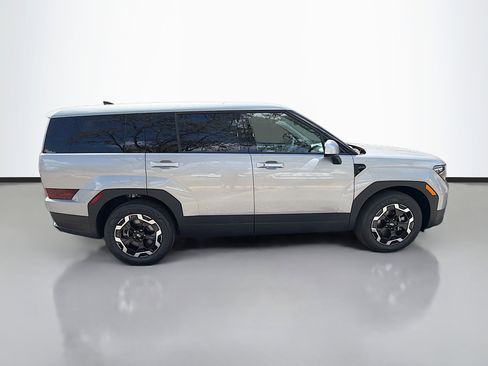 New 2026 Hyundai Santa Fe SE FWD image 2
