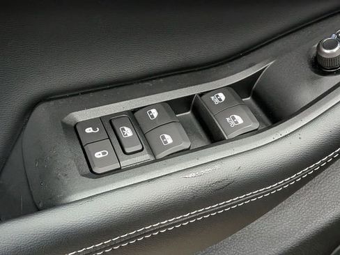 New 2025 Jeep Grand Cherokee Limited image 15