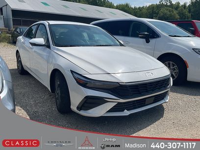 Used 2025 Hyundai Elantra Limited