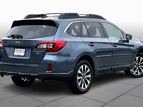Used 2016 Subaru Outback 3.6R Limited image 12
