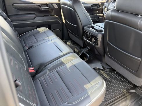 Used 2024 GMC Sierra 1500 AT4X AWD/4WD image 30