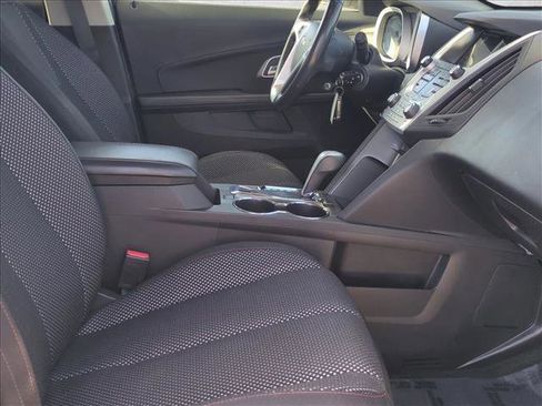 Used 2015 Chevrolet Equinox LT w/ Driver Convenience Package image 19