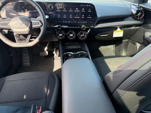 New 2026 Chevrolet Blazer EV RS image 8