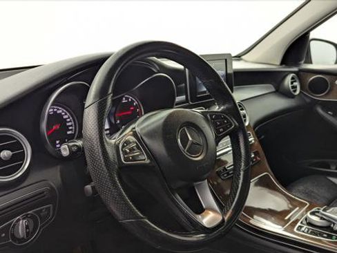 Used 2016 Mercedes-Benz GLC 300 GLC 300 image 24