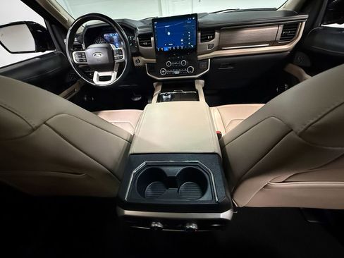 Used 2024 Ford Expedition Max Limited image 73