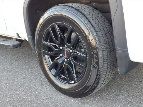 Certified 2024 GMC Sierra 1500 Elevation w/ Elevation Premium Package AWD/4WD image 9