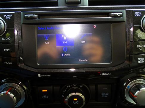 Used 2016 Toyota 4Runner TRD Pro image 33