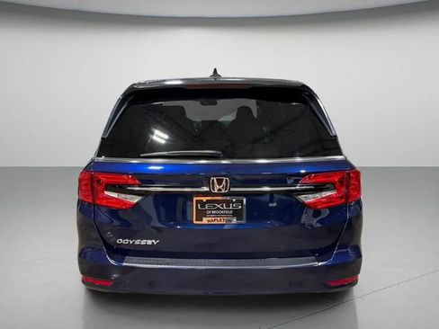 Used 2023 Honda Odyssey EX-L image 4