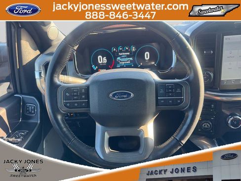 Used 2022 Ford F150 Lariat image 11