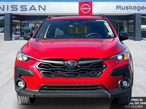 Used 2024 Subaru Crosstrek 2.0i Premium image 2