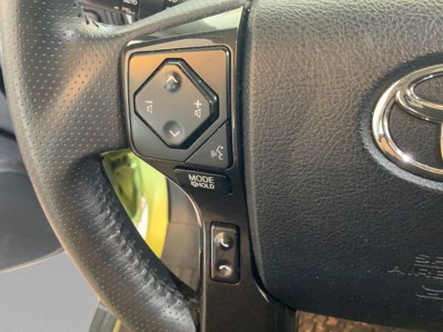 Used 2022 Toyota 4Runner TRD Pro AWD/4WD image 15