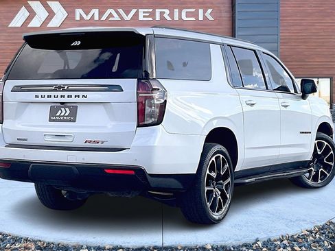 Used 2022 Chevrolet Suburban RST w/ Luxury Package image 5