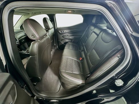 Used 2023 Chevrolet Bolt EUV Premier w/ Sun & Sound Package image 28