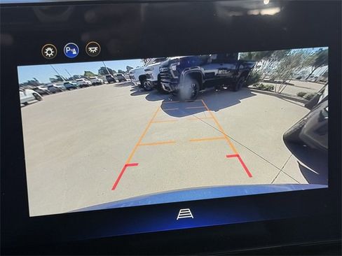 New 2026 Chevrolet Equinox LT image 16