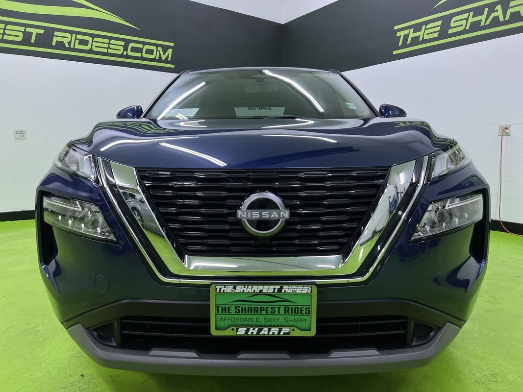 Used 2023 Nissan Rogue SV AWD/4WD image 3