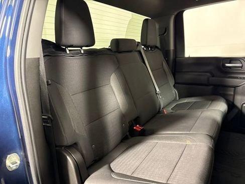 Used 2021 Chevrolet Silverado 2500 LT w/ Convenience Package image 14