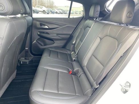 Certified 2025 Buick Envista Sport Touring w/ Convenience I Package image 17