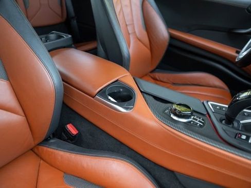 Used 2019 BMW i8 Coupe AWD/4WD image 40