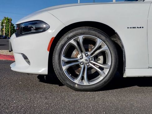 Used 2022 Dodge Charger R/T RWD image 6