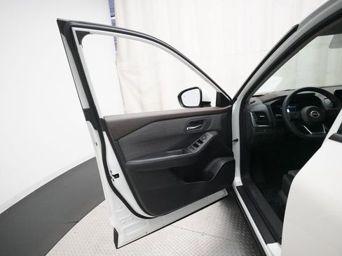Certified 2023 Nissan Rogue SV AWD/4WD image 27
