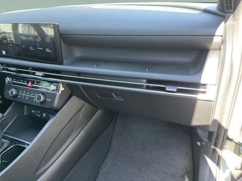 New 2026 Hyundai Santa Cruz SE image 17