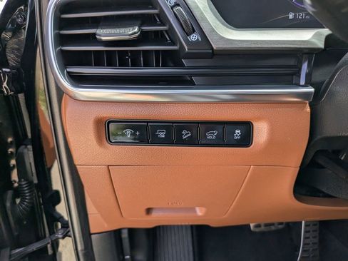 Certified 2024 Kia Telluride SX Prestige X-Line AWD/4WD image 31