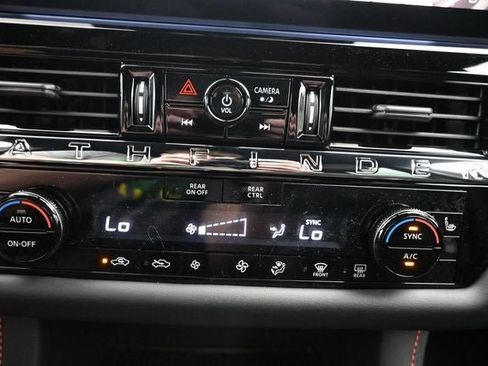 New 2026 Nissan Pathfinder Rock Creek AWD/4WD image 15