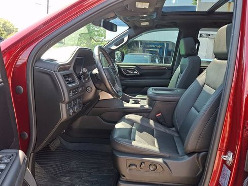 Used 2022 Chevrolet Tahoe Z71 w/ Off-Road Capability Package AWD/4WD image 14