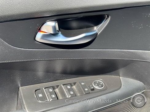 Used 2024 Kia Forte GT-Line image 20