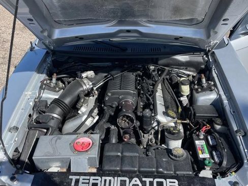 Used 2004 Ford Mustang Cobra RWD image 9
