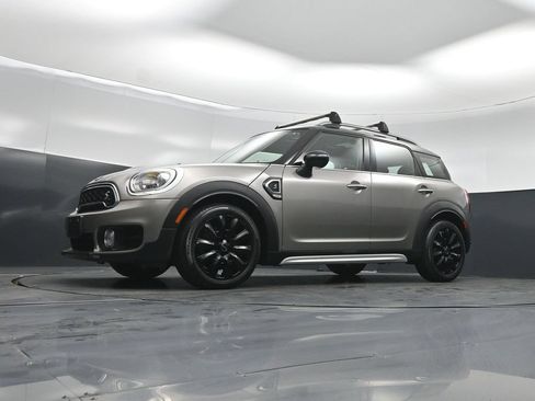 Used 2019 MINI Cooper Countryman S w/ Premium Package FWD image 42