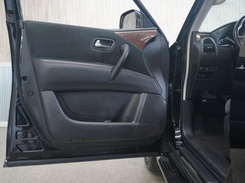 Used 2017 Nissan Armada SV w/ Driver Package RWD image 30
