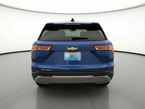Used 2025 Chevrolet Equinox LT image 7