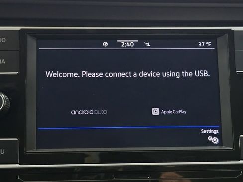 Used 2024 Volkswagen Jetta S image 3